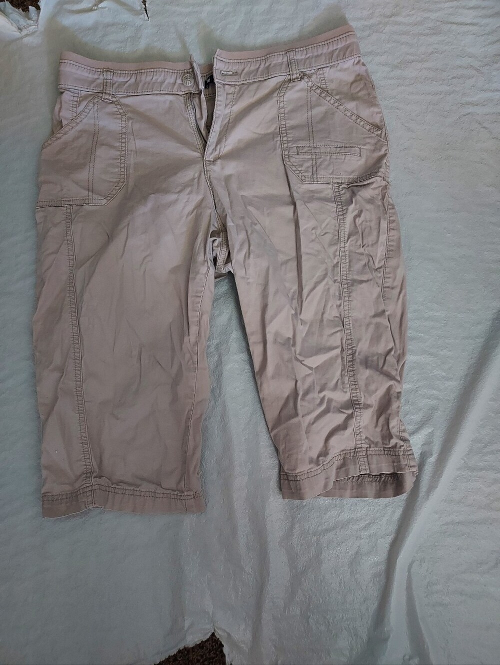 Lee Women's Gray Capris